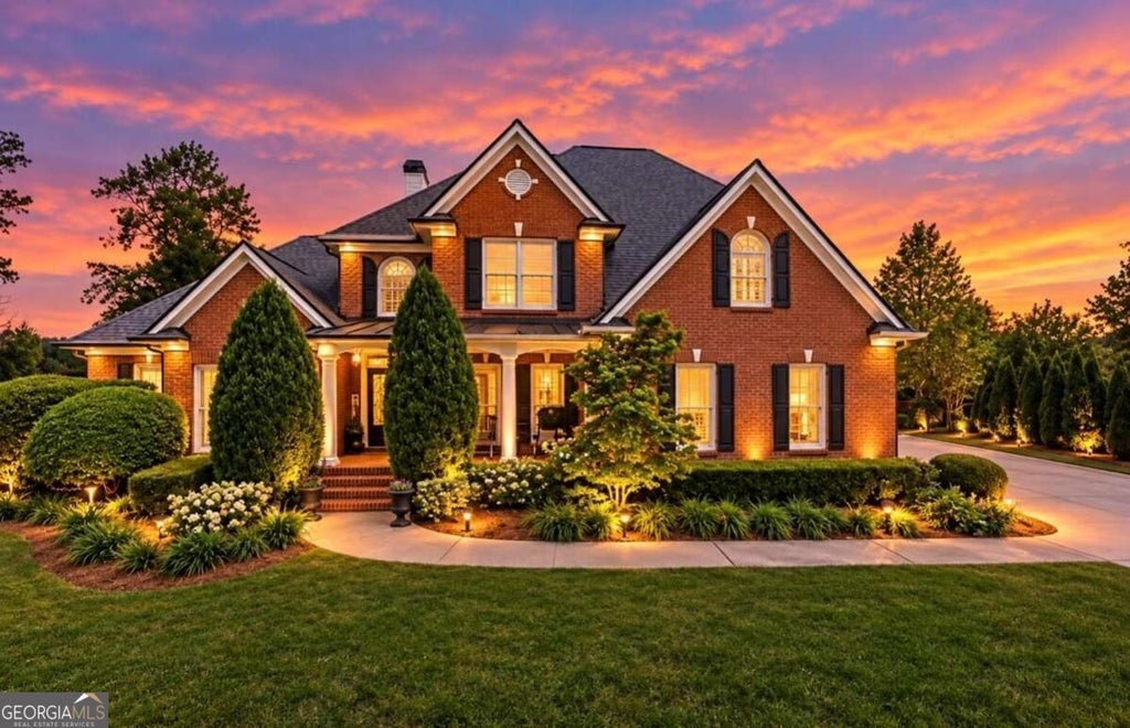 Photo of 5320 Brookglen Ct, Cumming, GA 30040 (MLS # 10870858)