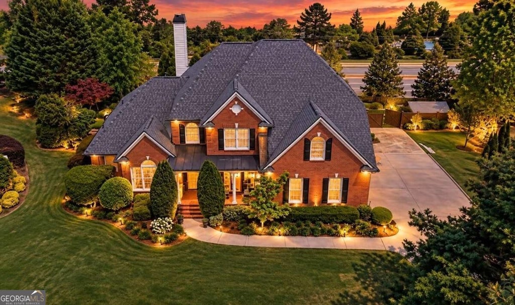 Photo of 5320 Brookglen Ct, Cumming, GA 30040 (MLS # 10870858)
