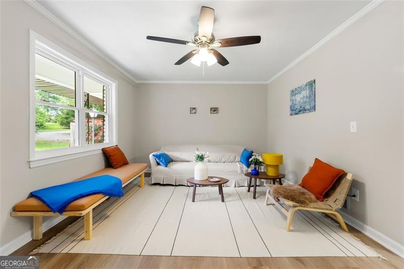 2125 LYNN DR SW