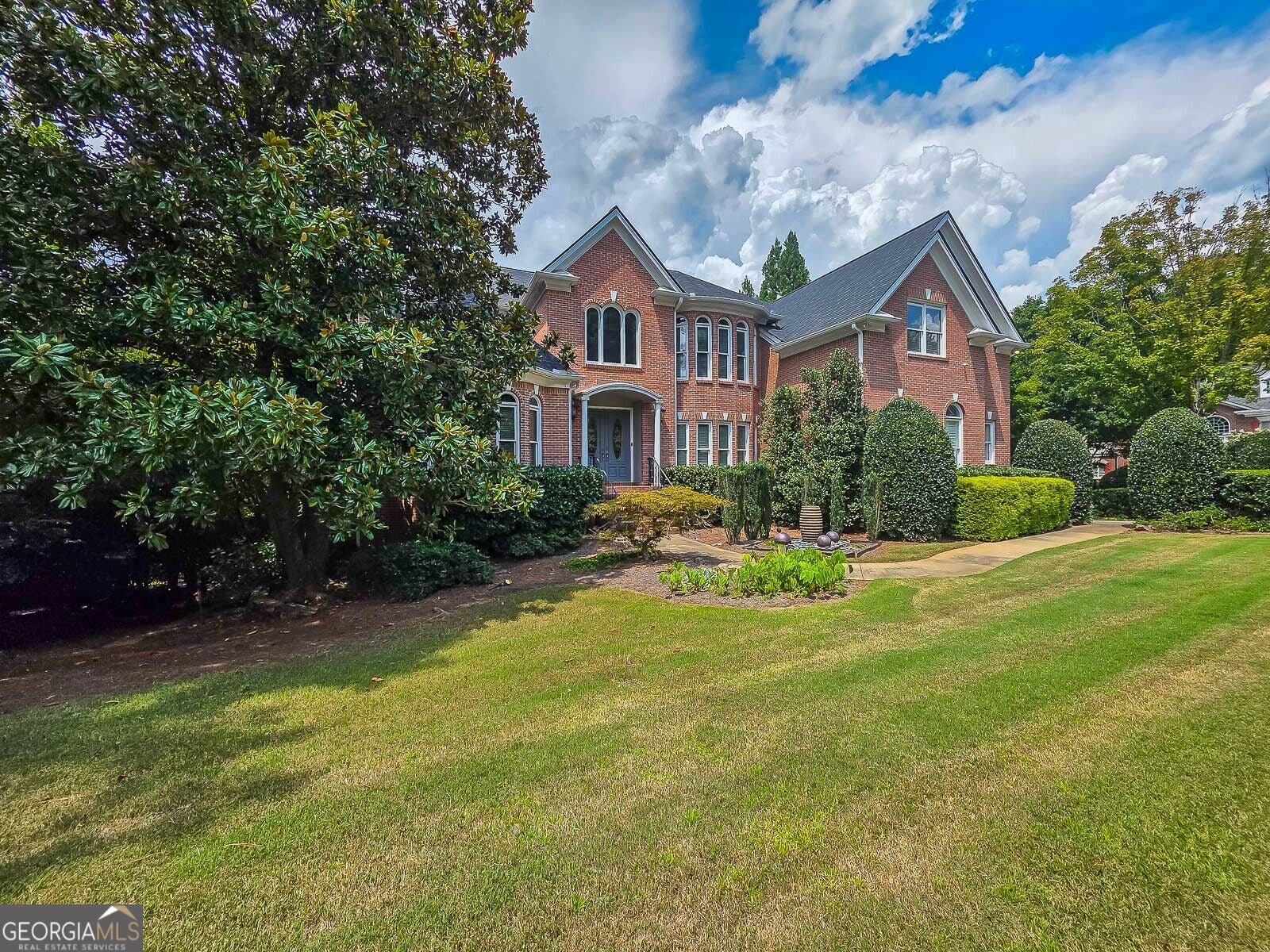 8190 Nesbit Ferry RD