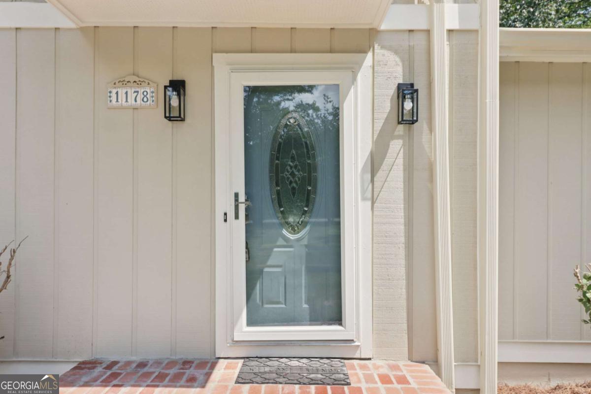 1178 Carla Joe DR SW