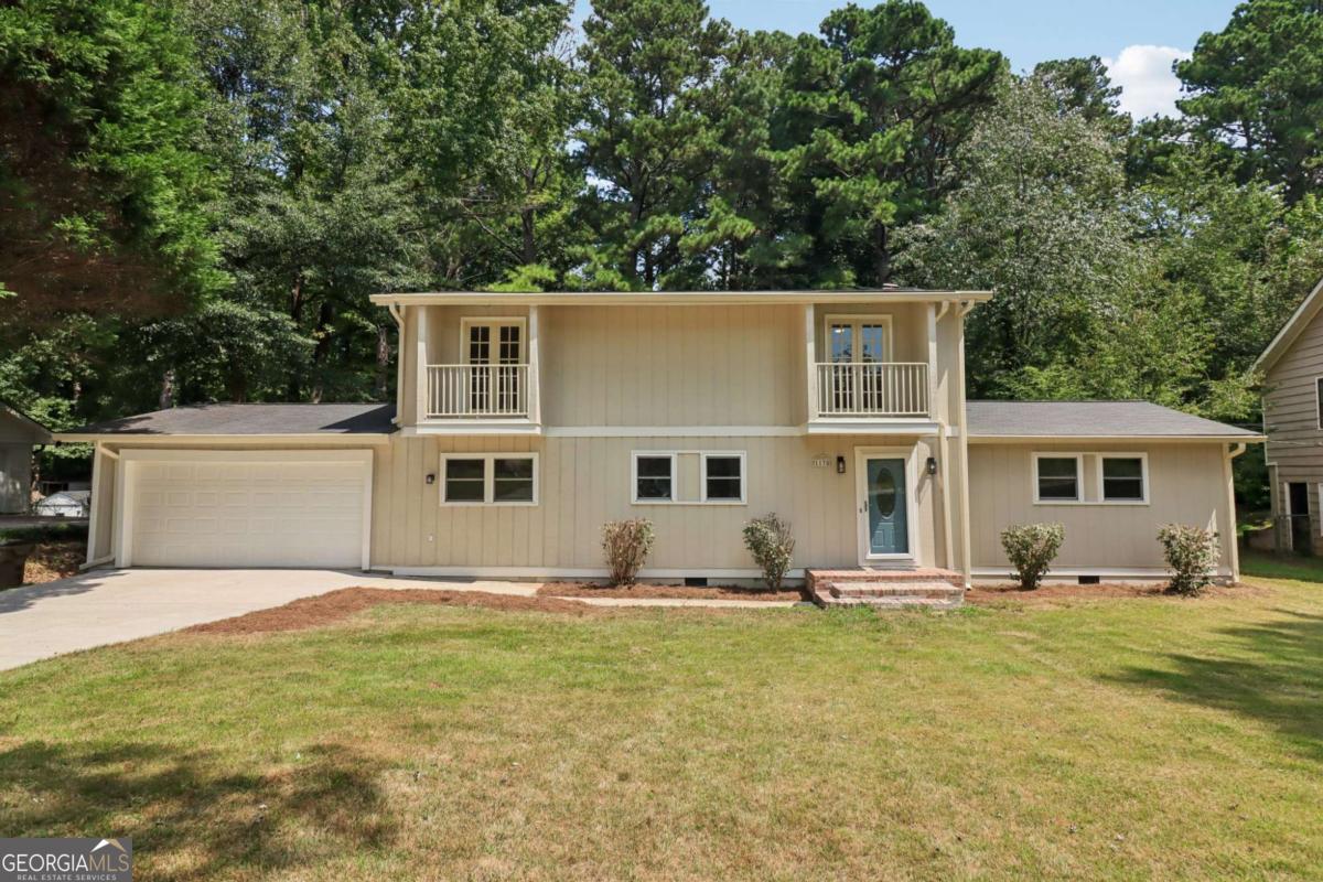NEWLY RENOVATED, master-on-main, 3 bedroom, 2.5 Bath home in the Parkview/ Trickum/ Camp Creek district. Fresh paint inside and out, new LVP floors throughout, new lighting, updated fixtures and hardware. Clean and move-in ready! Tons of fantastic natural light, level driveway and fenced yard. NO HOA. Close to schools, Mountain Park, Library, and Old Town Lilburn. Just 30 minutes to Atlanta via US 78, 45 minuted to ATL Airport, in a fantastic school district. Ideal for commuting to Emory, CDC, Ga Tech, and Midtown.