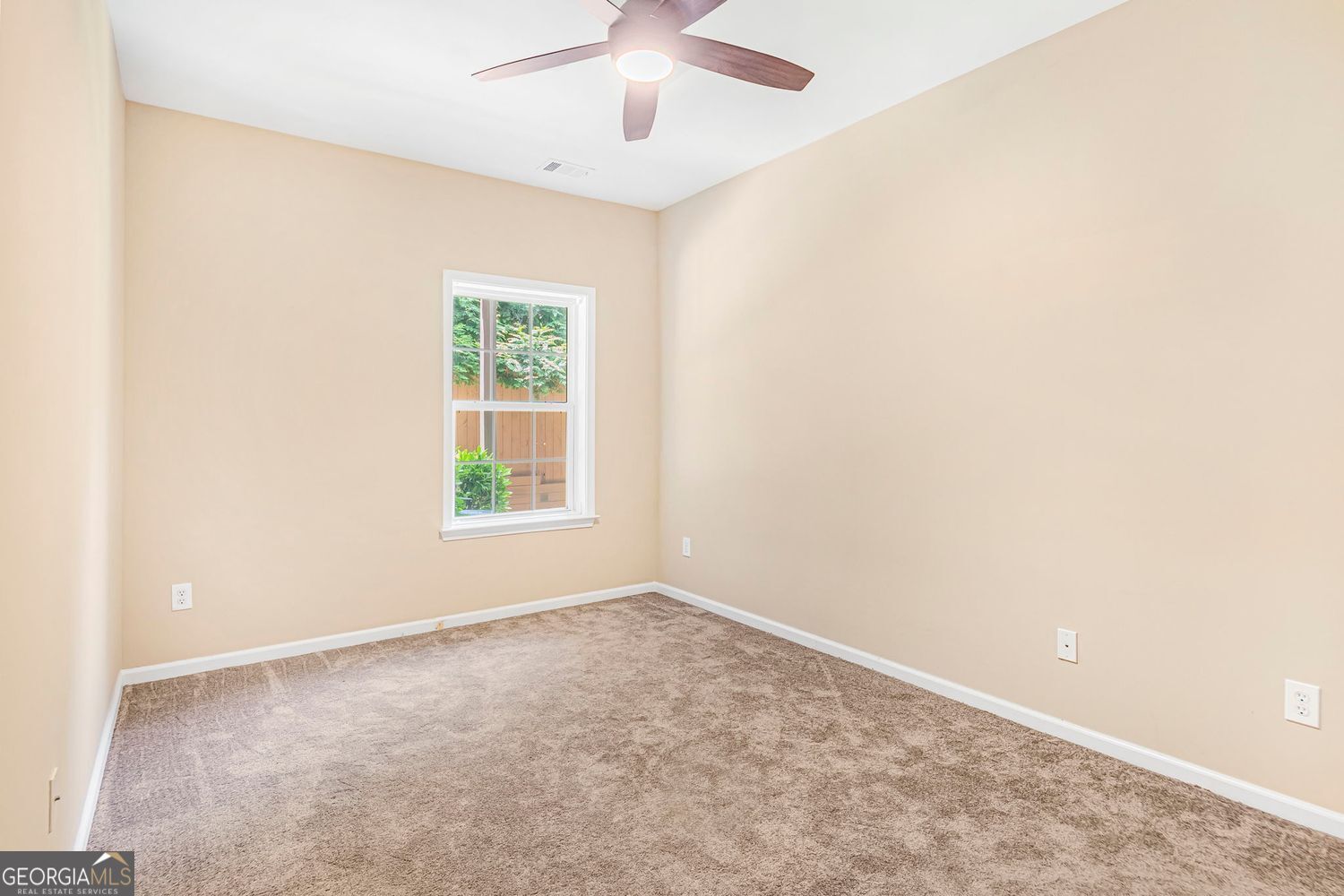 Smyrna, Georgia 30082, United States, 3 Bedrooms Bedrooms, ,4 BathroomsBathrooms,Residential,Active,134943