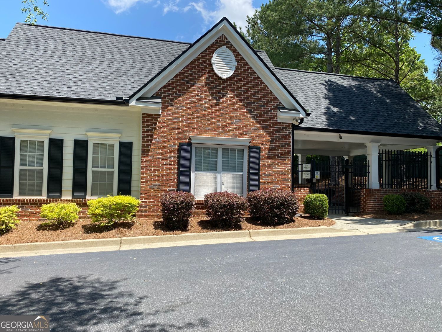 Smyrna, Georgia 30082, United States, 3 Bedrooms Bedrooms, ,4 BathroomsBathrooms,Residential,Active,134943