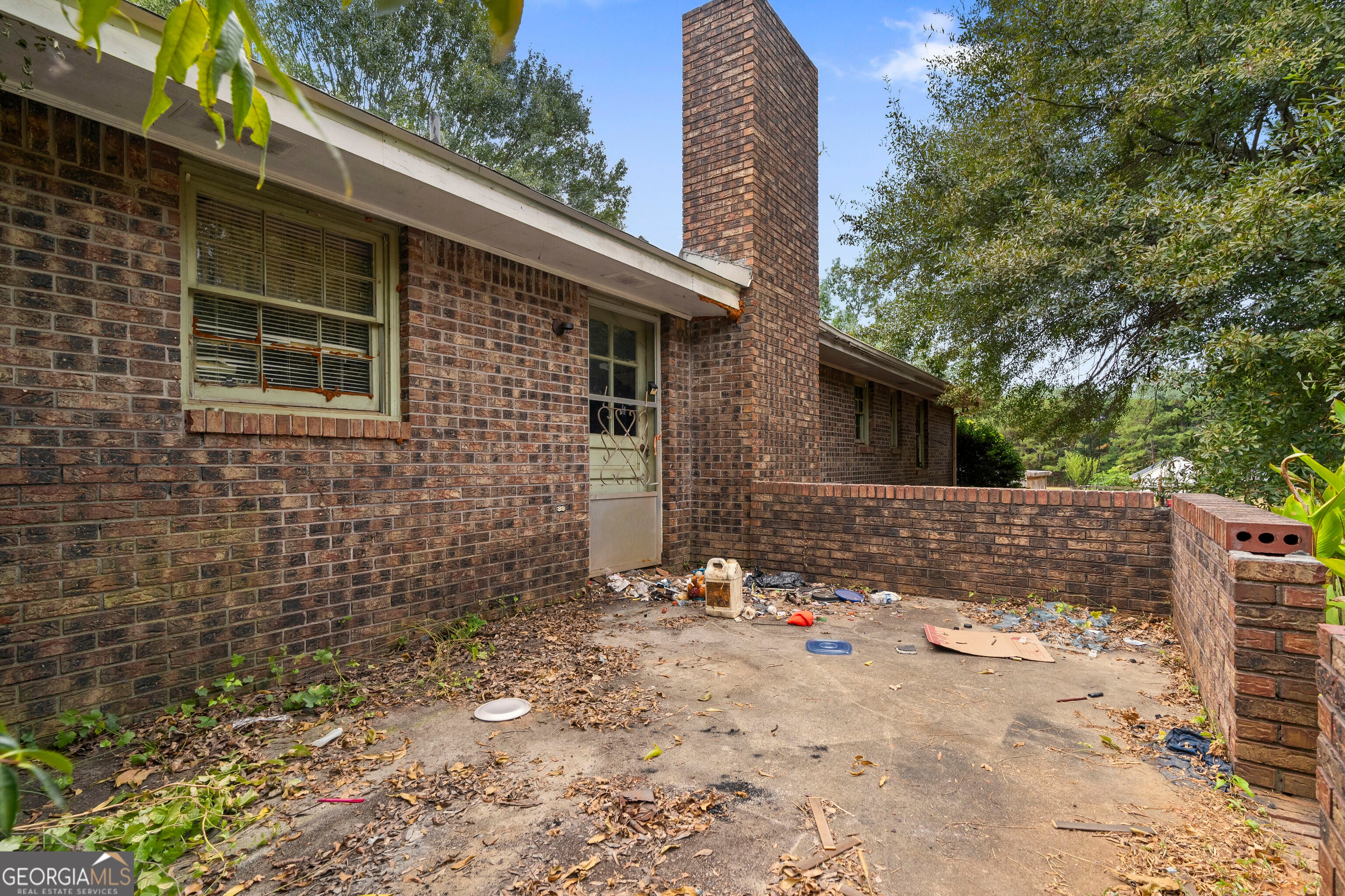 1031 Second ST