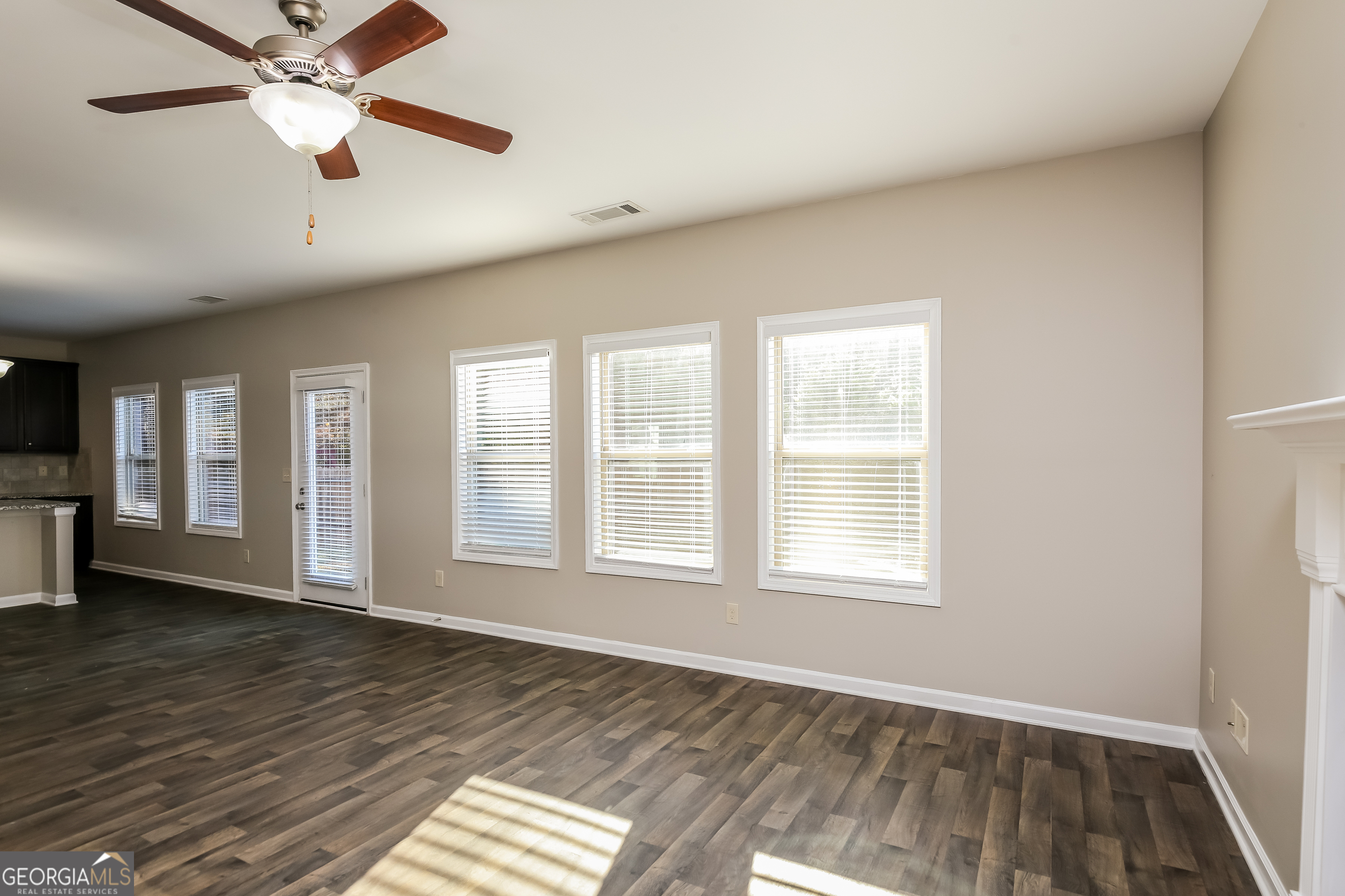 870 Walnut Woods DR