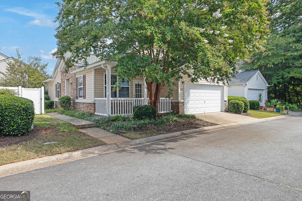 Practically new! This 2BR/2BA cluster home in sought-after West Oaks offers easy one-level living, soaring ceilings, and an open layout. Completely rebuilt in 2020-roof, HVAC, water heater, windows, kitchen, LVP flooring - everything! HOA includes lawn care & irrigation, so you can relax and enjoy low-maintenance living with no carpet and no worries. Move right in!