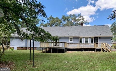 A home in Cochran