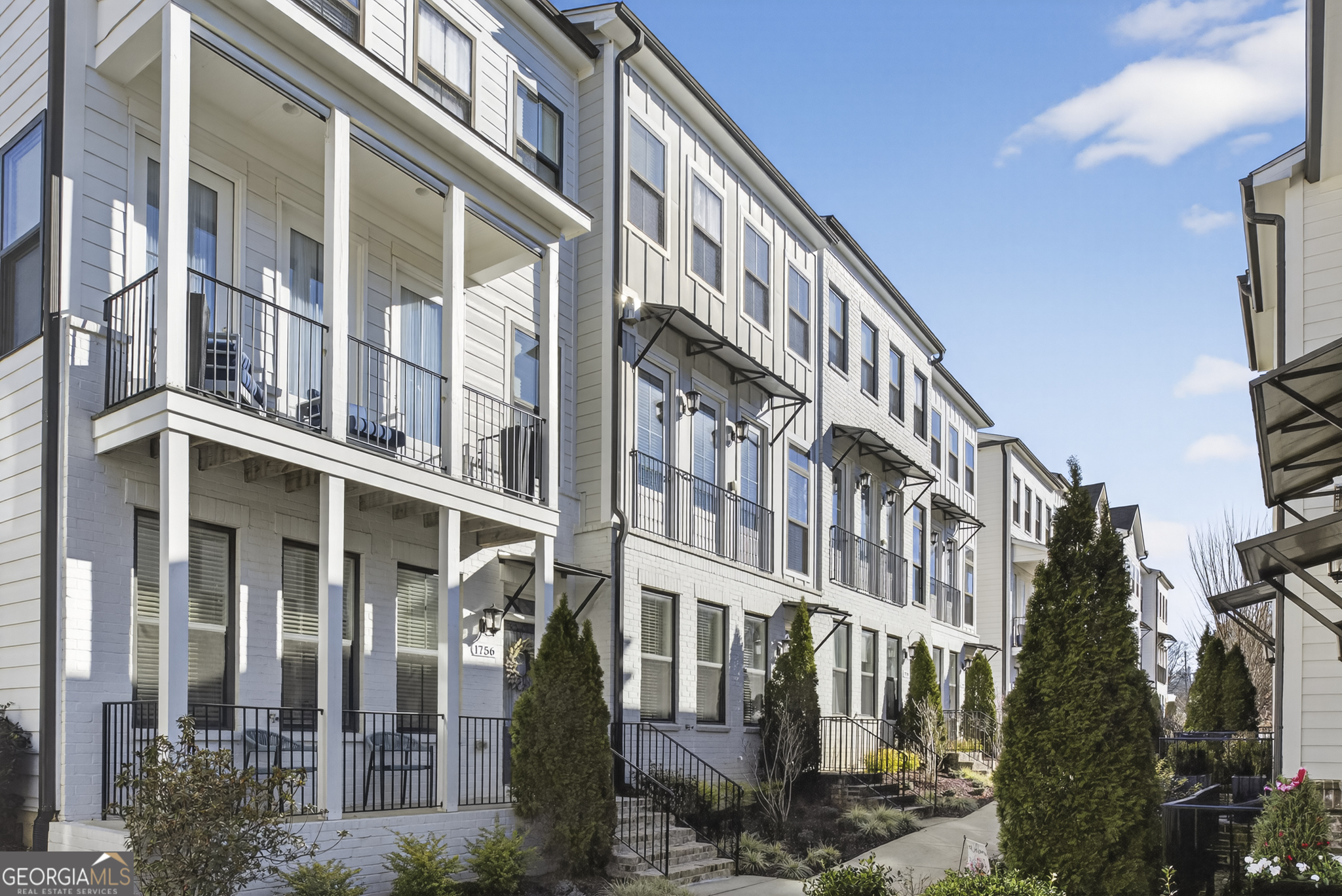 1752 Morningtide LN NE