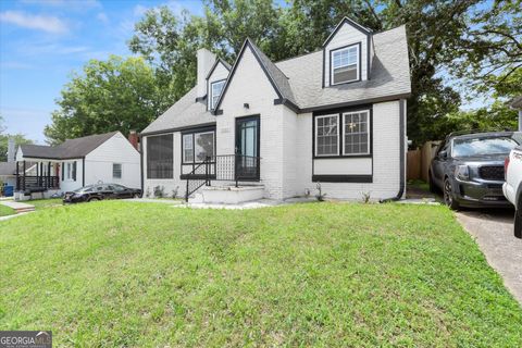 Photo of 1322 Thurgood Street SW, Atlanta, GA 30314 (MLS # 10792071)