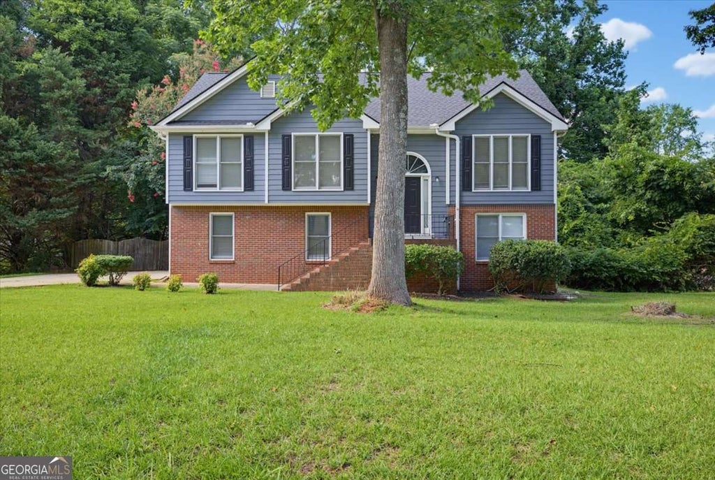 Photo of 10 Fairhaven Court, Covington, GA 30016 (MLS # 10792140)