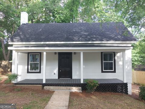 A home in Porterdale