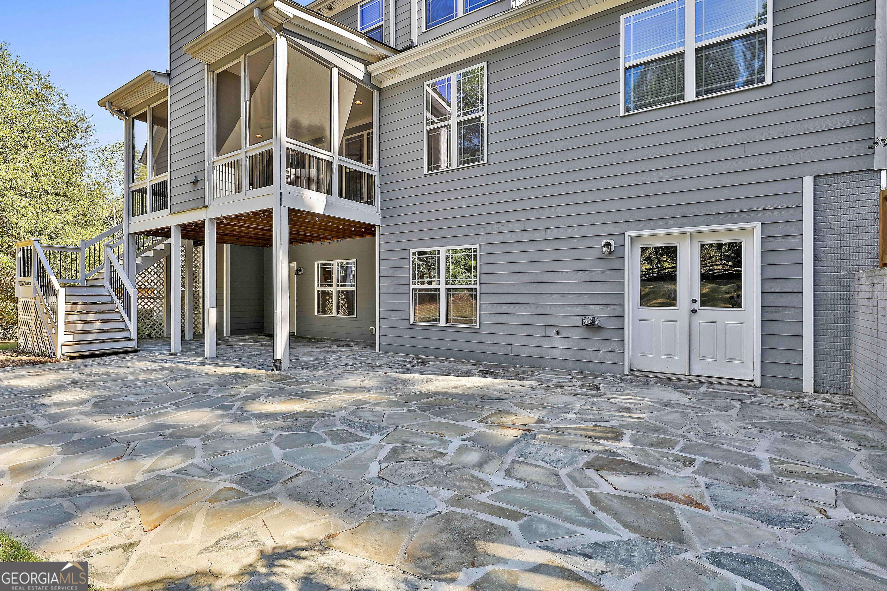 Lake Redwine - Residential