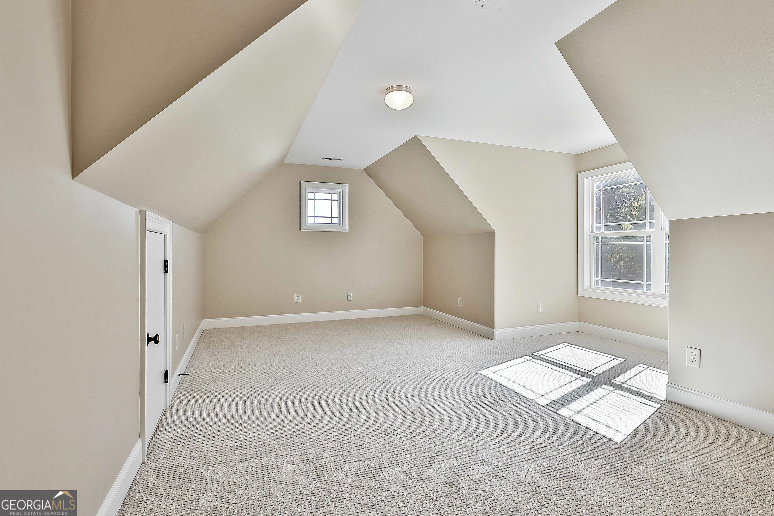 Lake Redwine - Residential