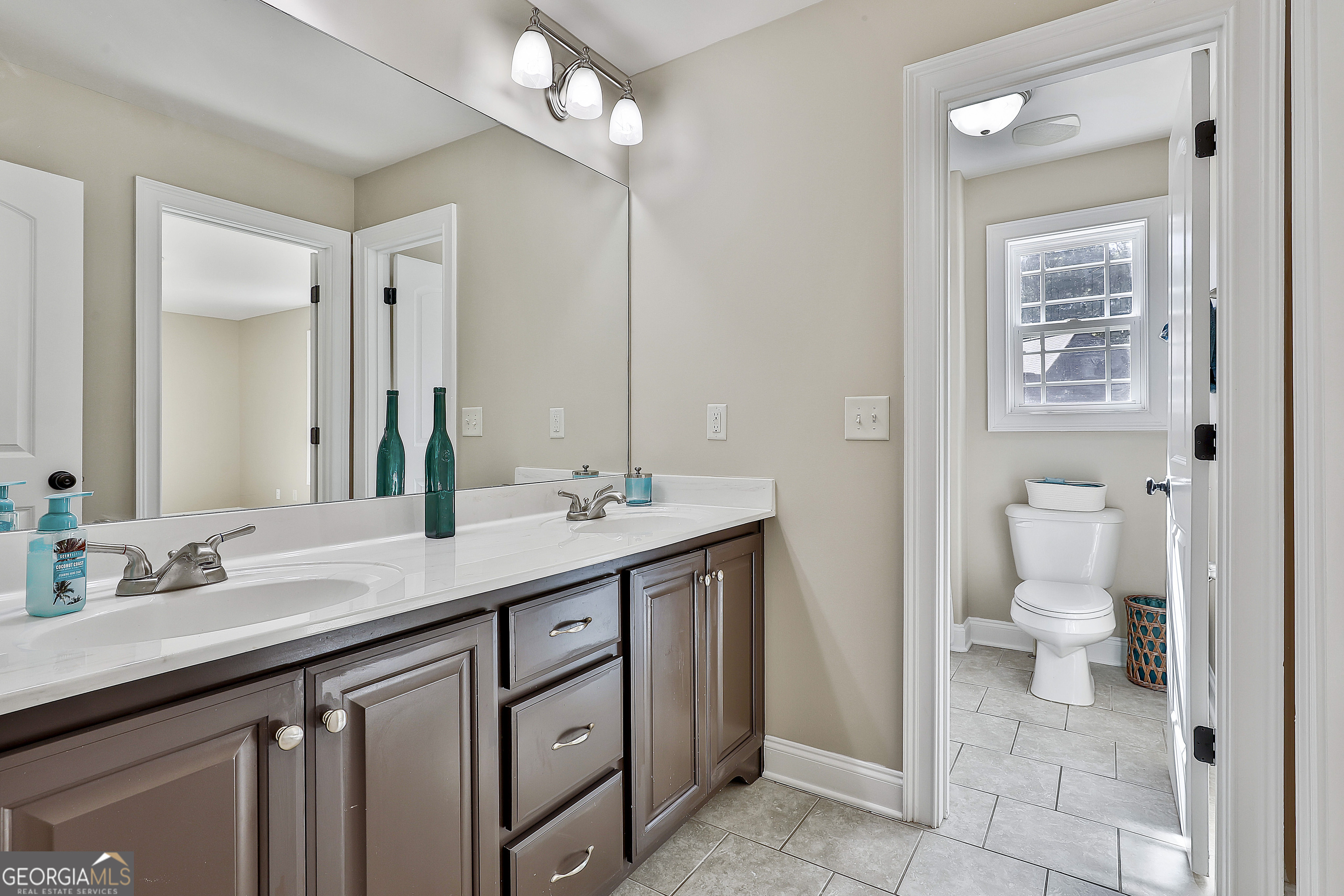 Lake Redwine - Residential