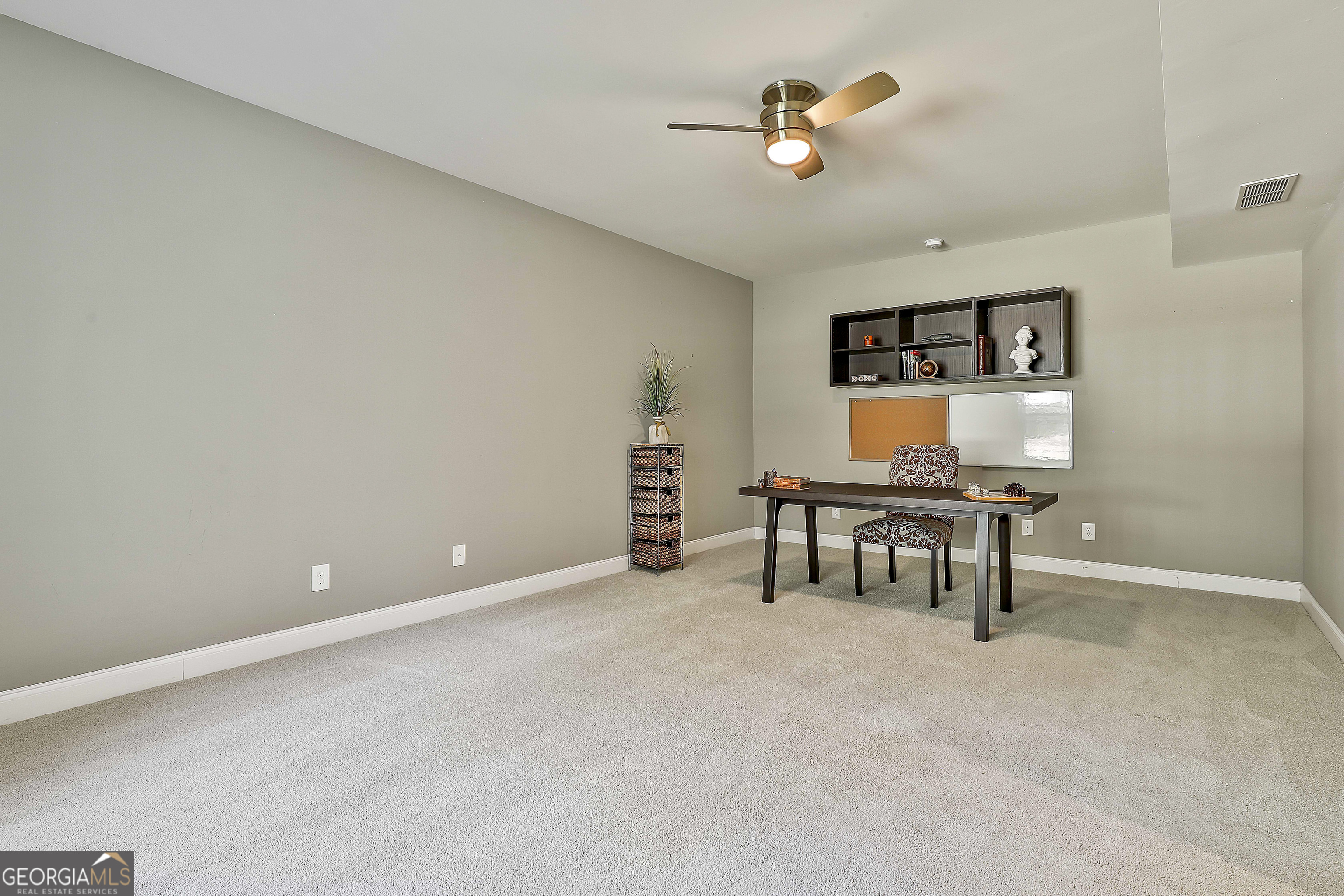 Lake Redwine - Residential