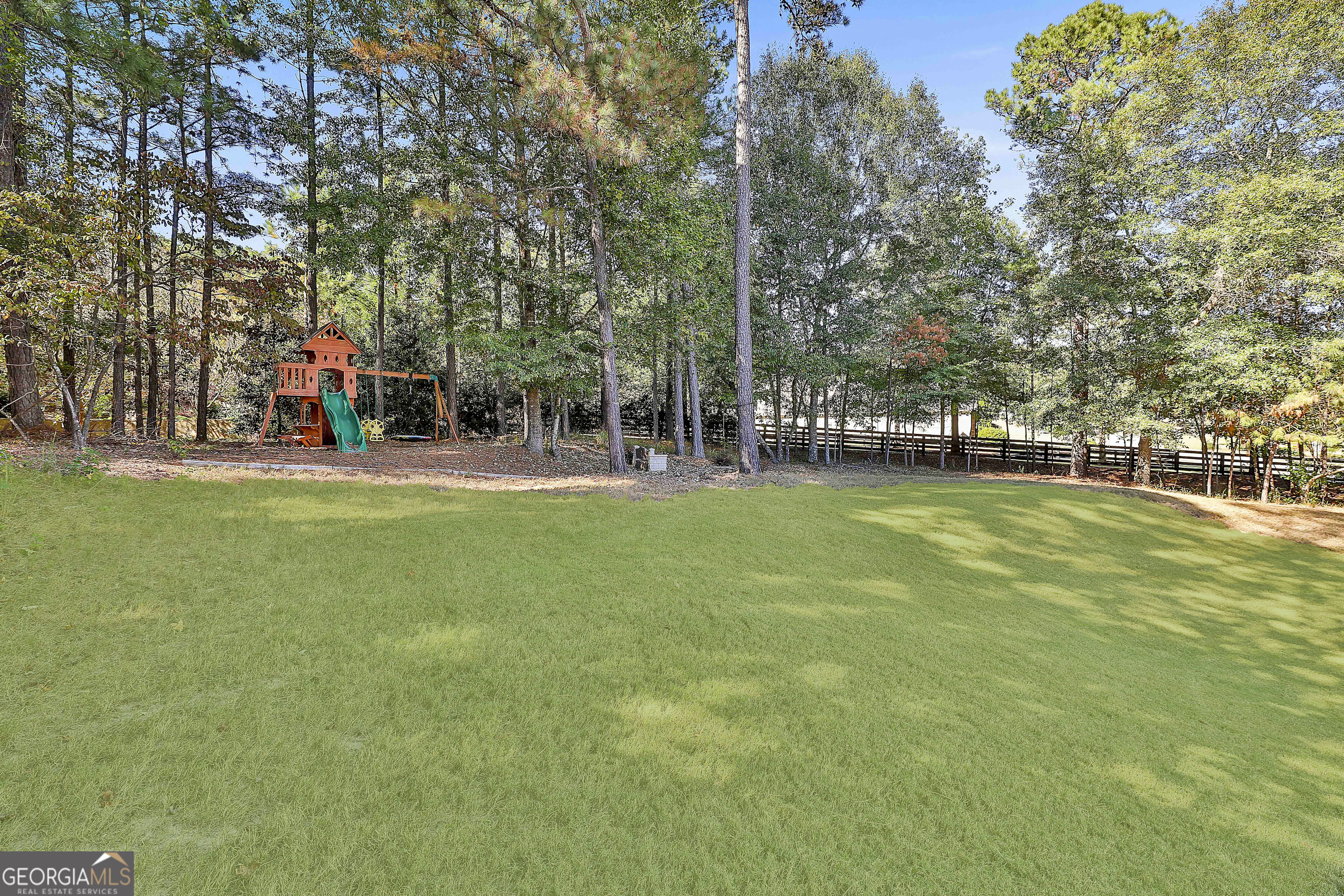 Lake Redwine - Residential