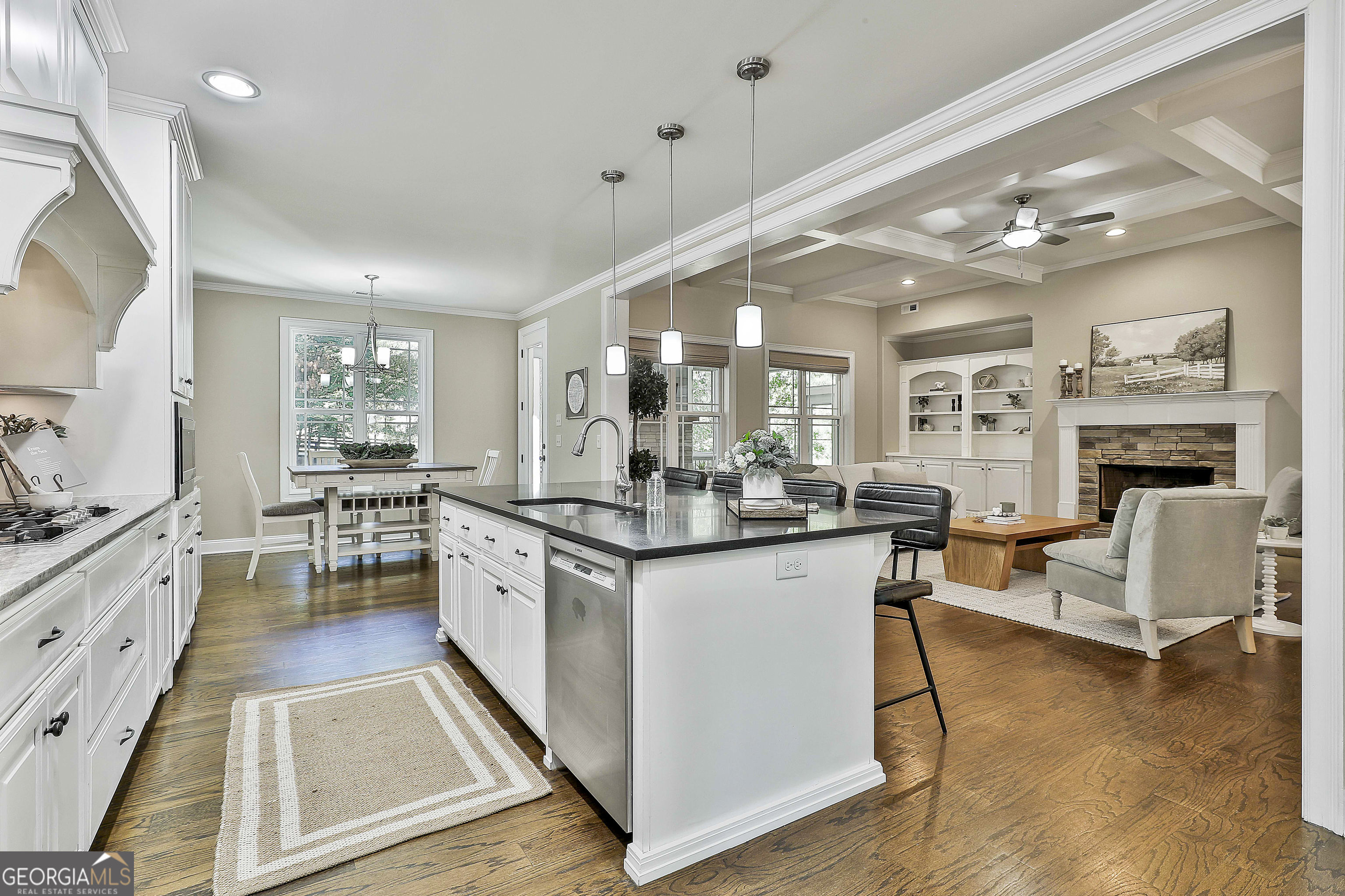 Lake Redwine - Residential