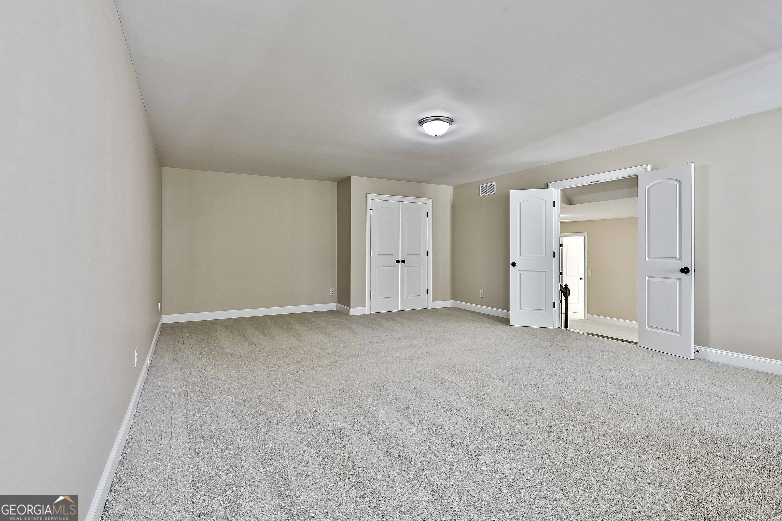 Lake Redwine - Residential