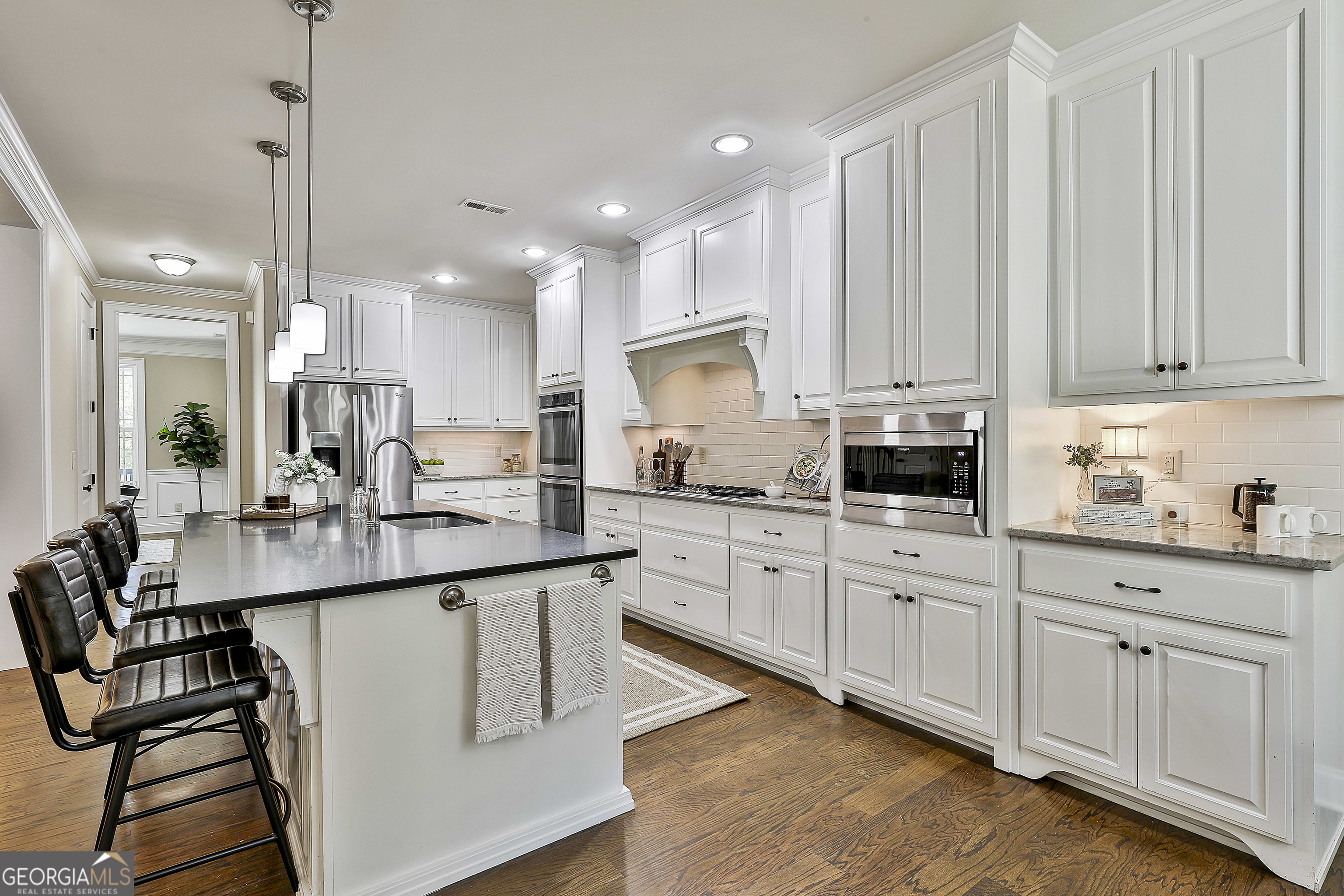 Lake Redwine - Residential