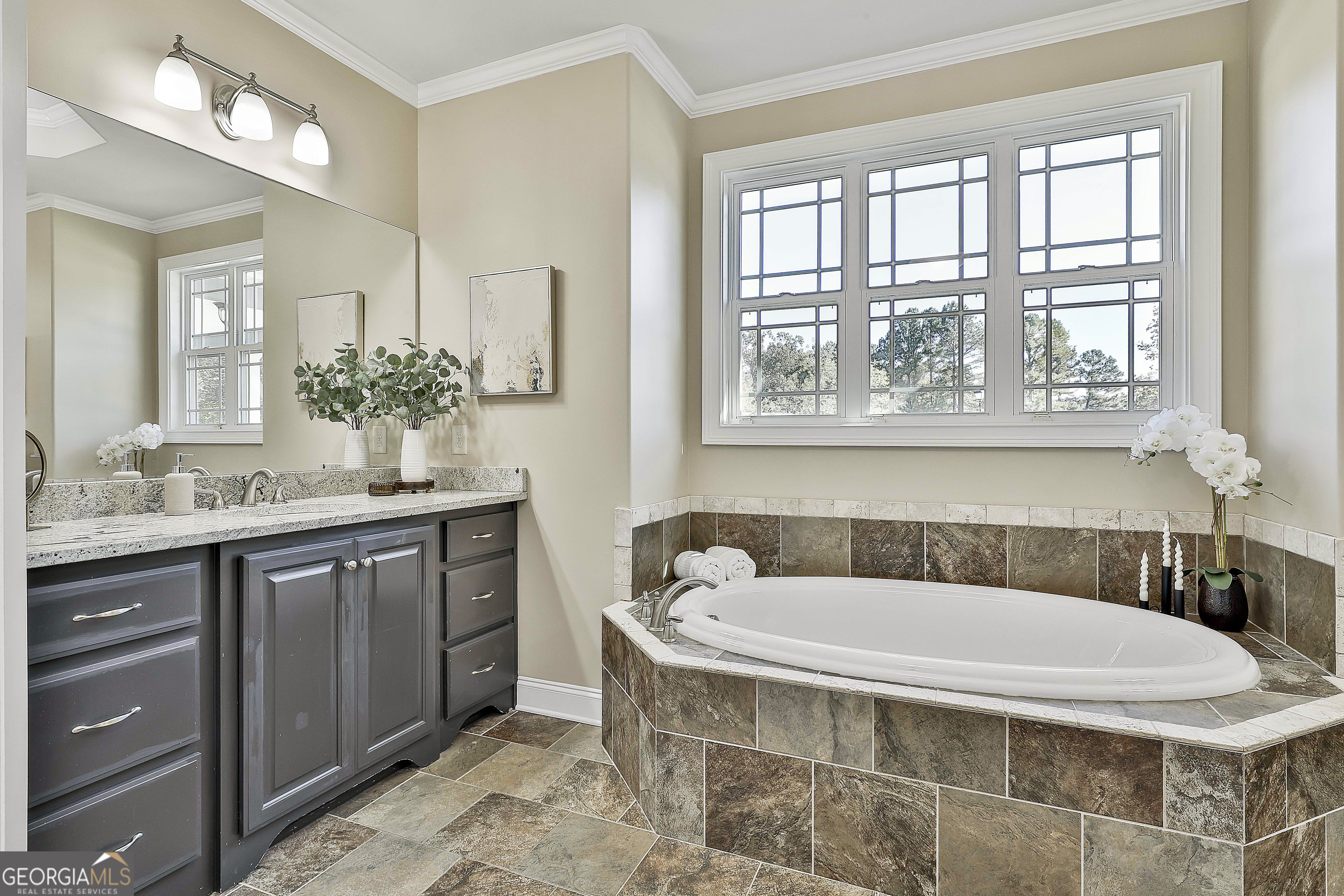 Lake Redwine - Residential