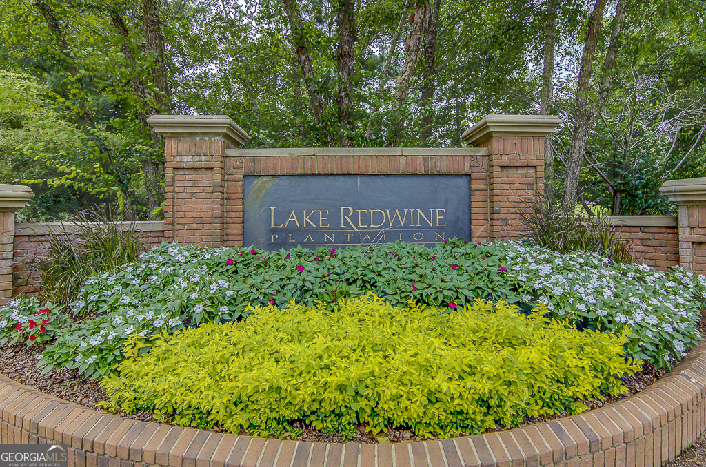Lake Redwine - Residential
