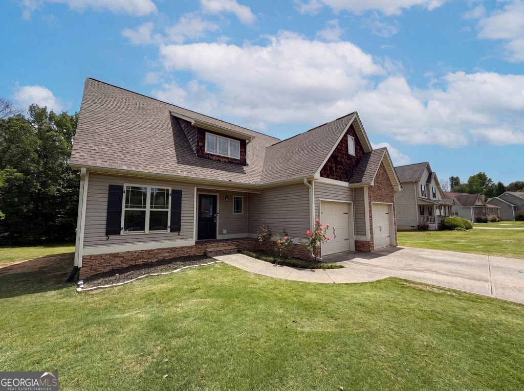 Photo of 34 Cass Station Drive NW, Cartersville, GA 30120 (MLS # 10764993)