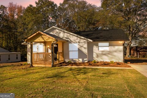 A home in Newnan