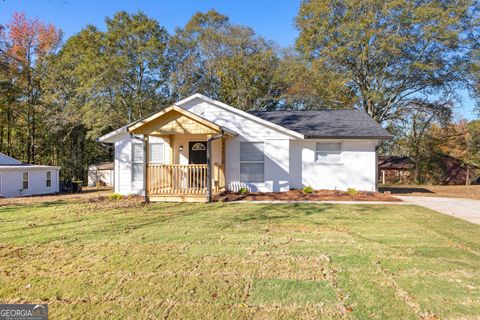 A home in Newnan