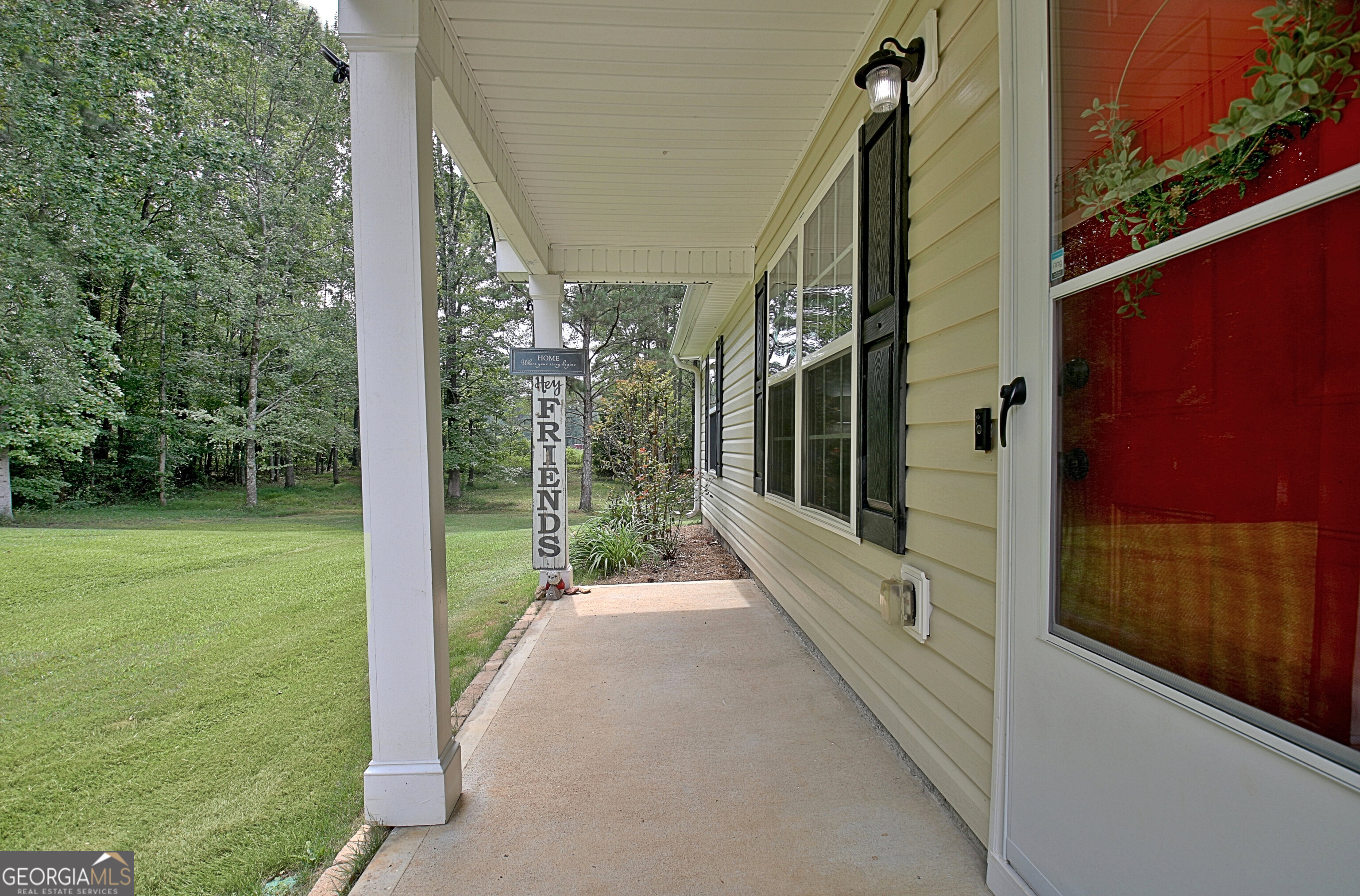 107 Roy RD