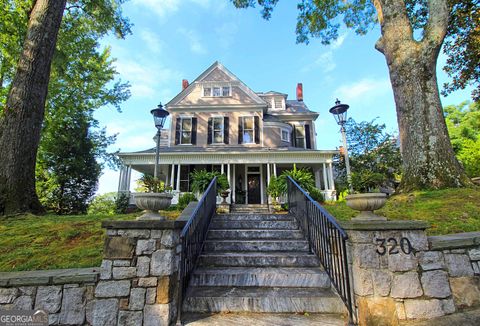 Photo of 320 E 3rd Avenue, Rome, GA 30161 (MLS # 10555763)