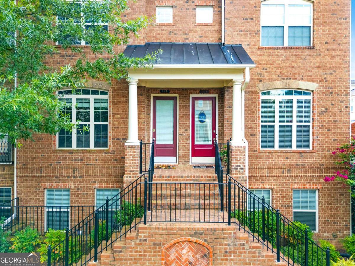 198 Alderwood PT