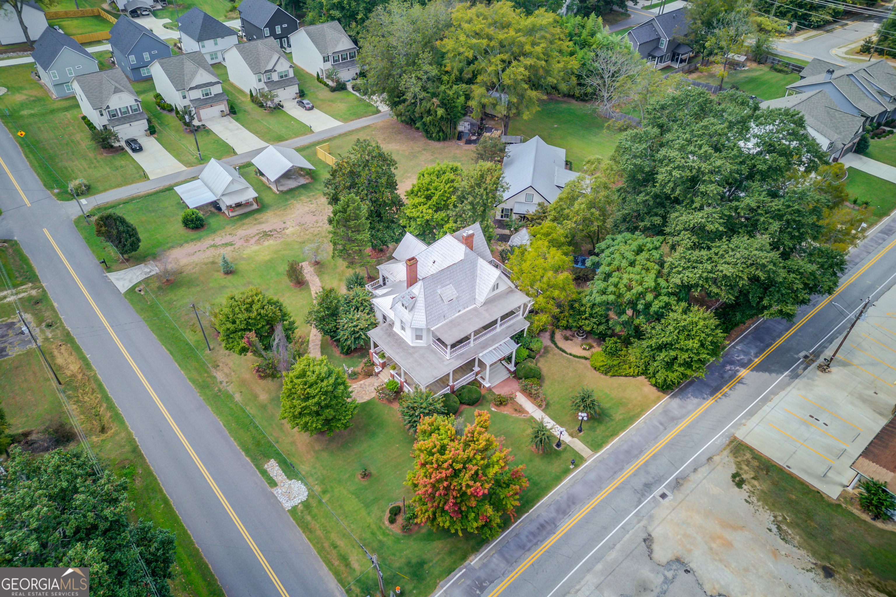 74 White ST