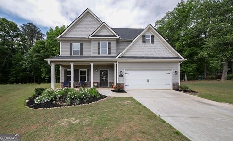 1672 Carriage CT Monroe GA 30656