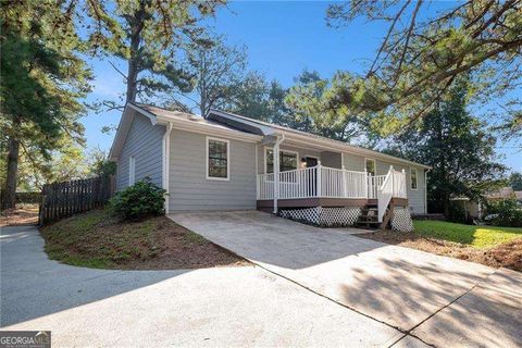 982 Waverly DR Lawrenceville GA 30046