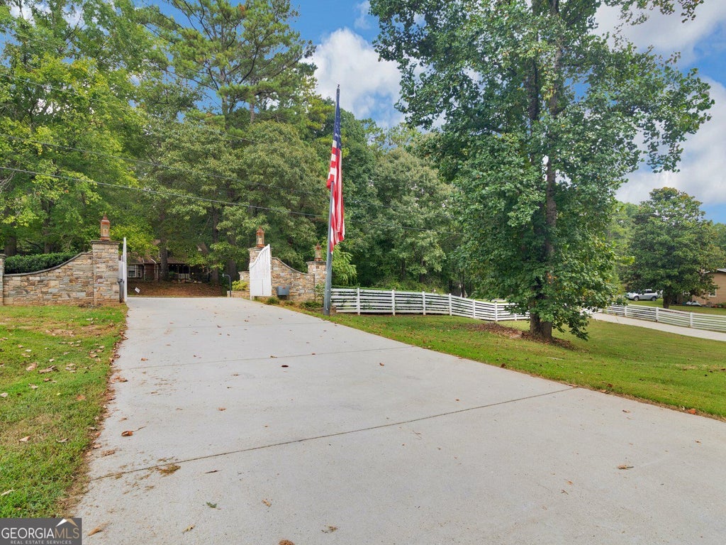 Photo of 177 White Lane, Stockbridge, GA 30281 (MLS # 10866919)