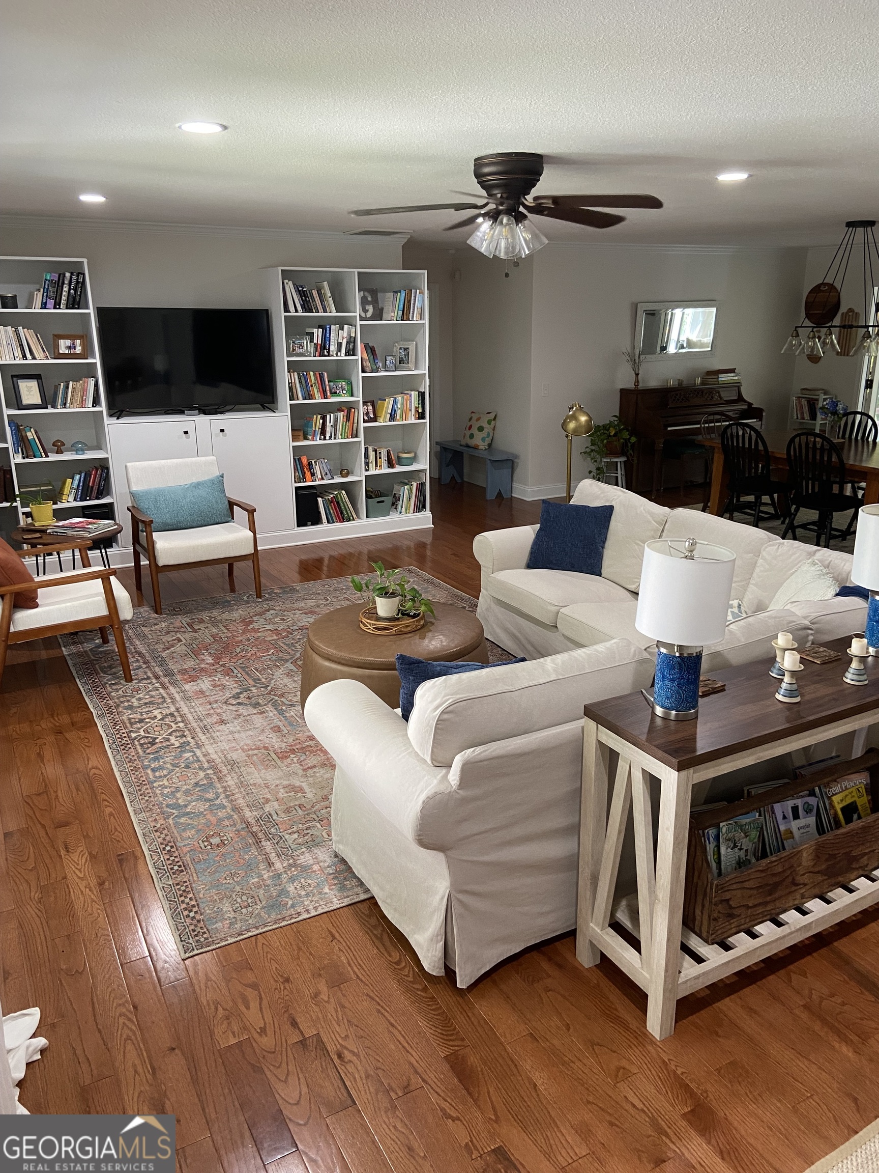301 McCartan TRL