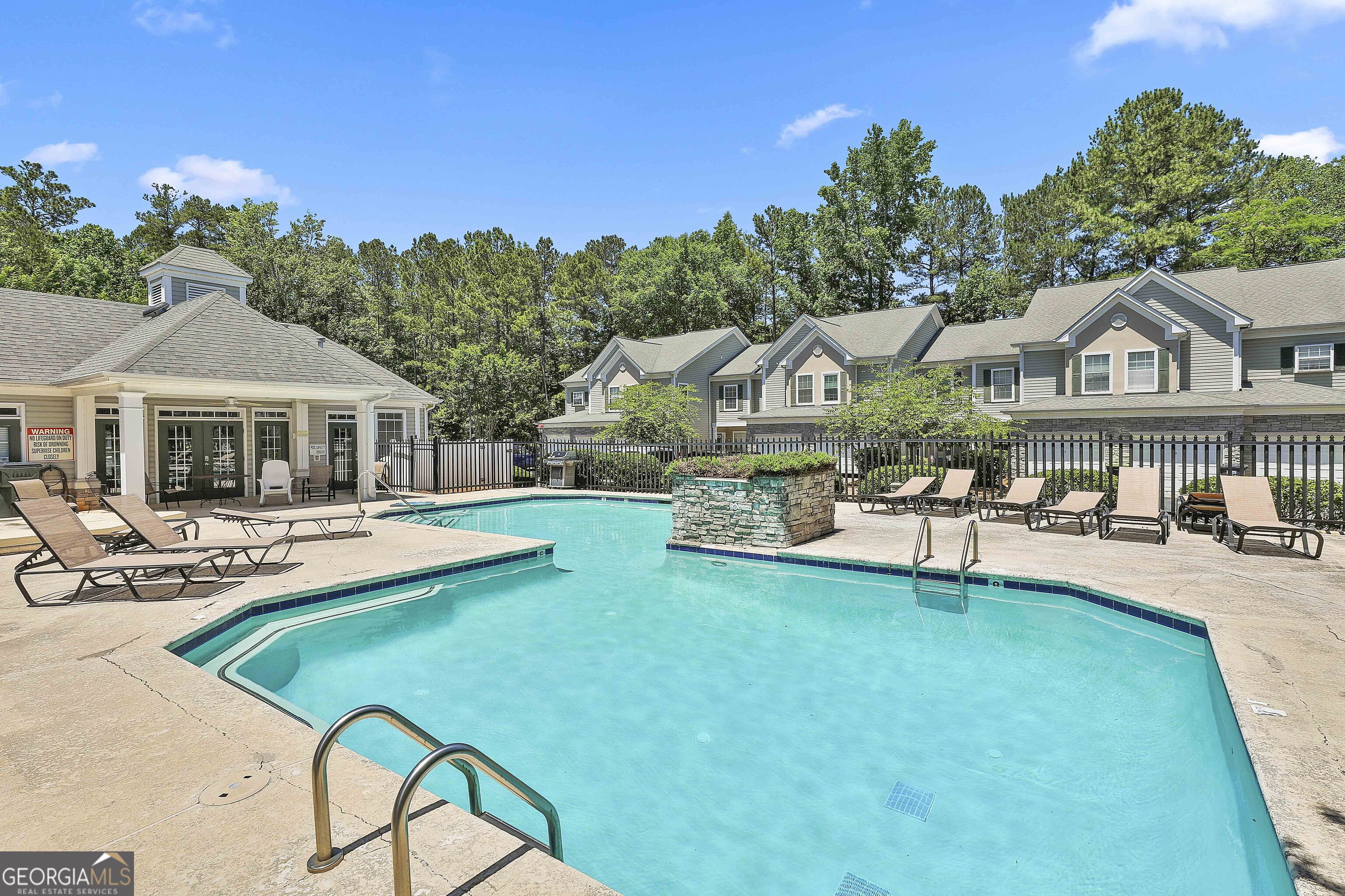 Peachtree City, Georgia 30269, United States, 3 Bedrooms Bedrooms, ,4 BathroomsBathrooms,Residential,Active,135850