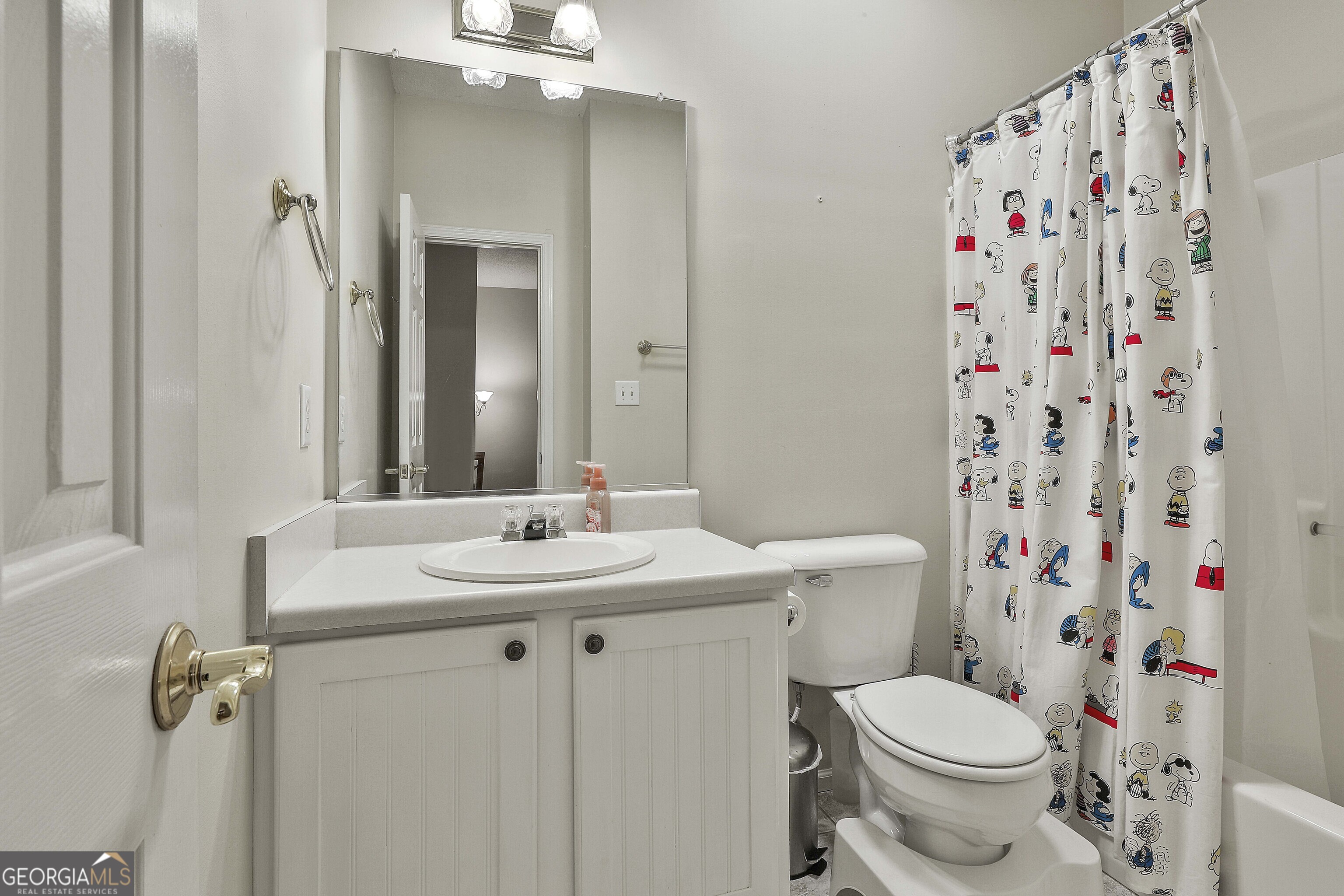 Peachtree City, Georgia 30269, United States, 3 Bedrooms Bedrooms, ,4 BathroomsBathrooms,Residential,Active,135850