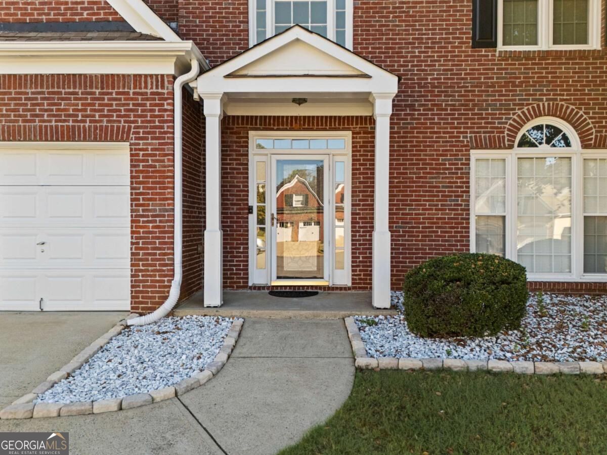 2212 Snug HBR NE