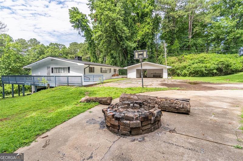 8035 ROCKBRIDGE RD