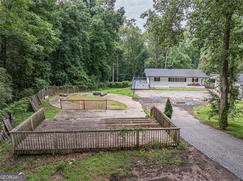 8035 ROCKBRIDGE RD