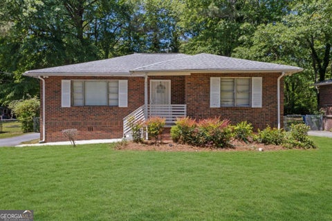 Photo of 1533 Alder Lane SW, Atlanta, GA 30311 (MLS # 10759140)