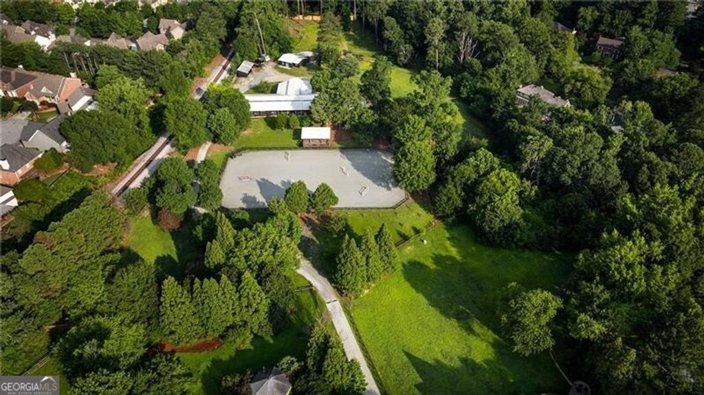 Photo of 4680 Polo Lane SE, Atlanta, GA 30339 (MLS # 10806208)