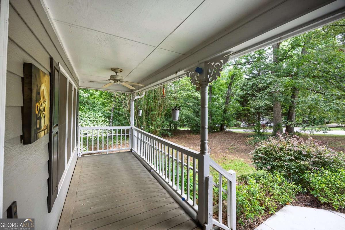 131 Banyon CT