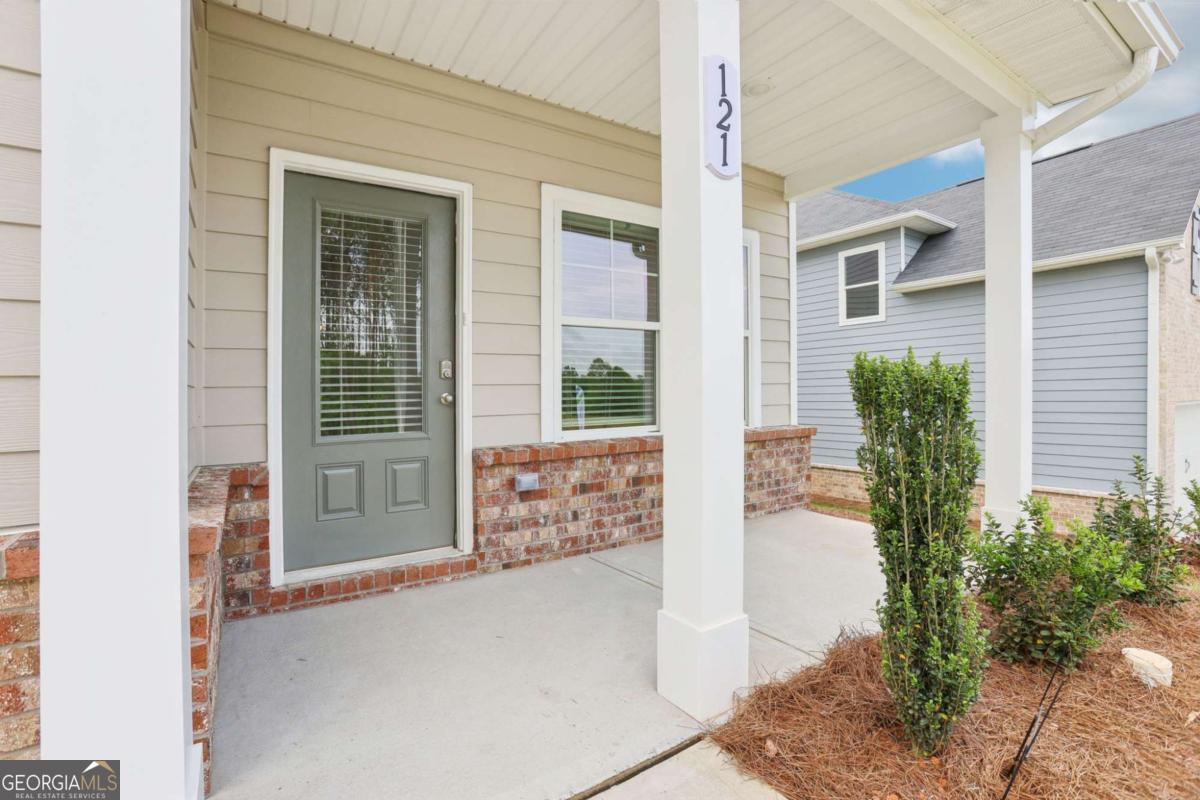 121 Cedar Wood TRCE