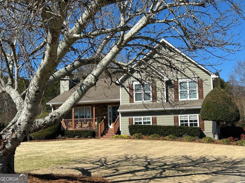 Photo of 2550 Valley Ridge Drive, Cumming, GA 30040 (MLS # 10691608)