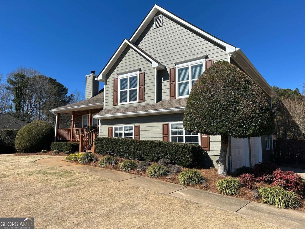 Photo of 2550 Valley Ridge Drive, Cumming, GA 30040 (MLS # 10691608)