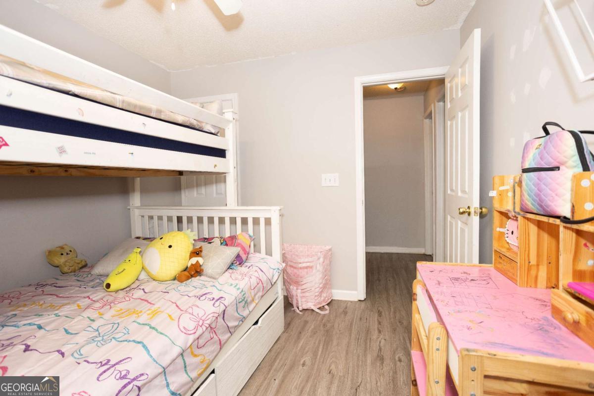 Eagle Glen - Residential
