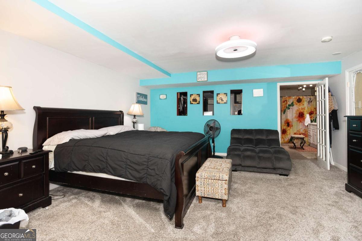 Eagle Glen - Residential